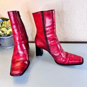 Bakers Square Red Leather Boots Size 8